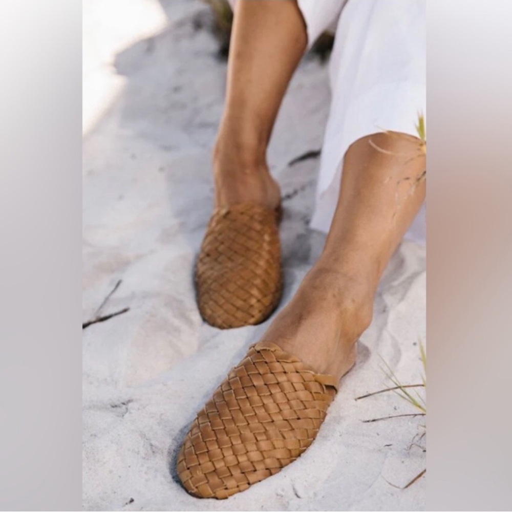 St Agni bunto woven leather slides 36 in almond